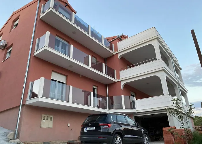 A&M Apartment