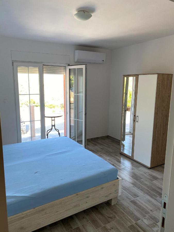 Apartment A&m